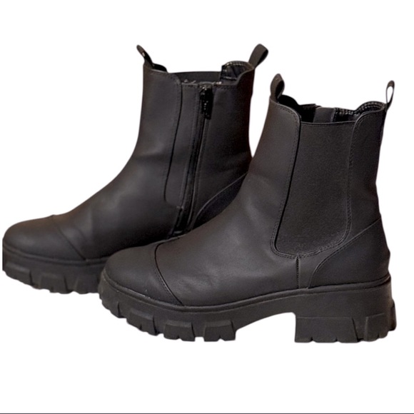 Faux Black Leather Chunky Ankle Boots - Picture 3 of 7